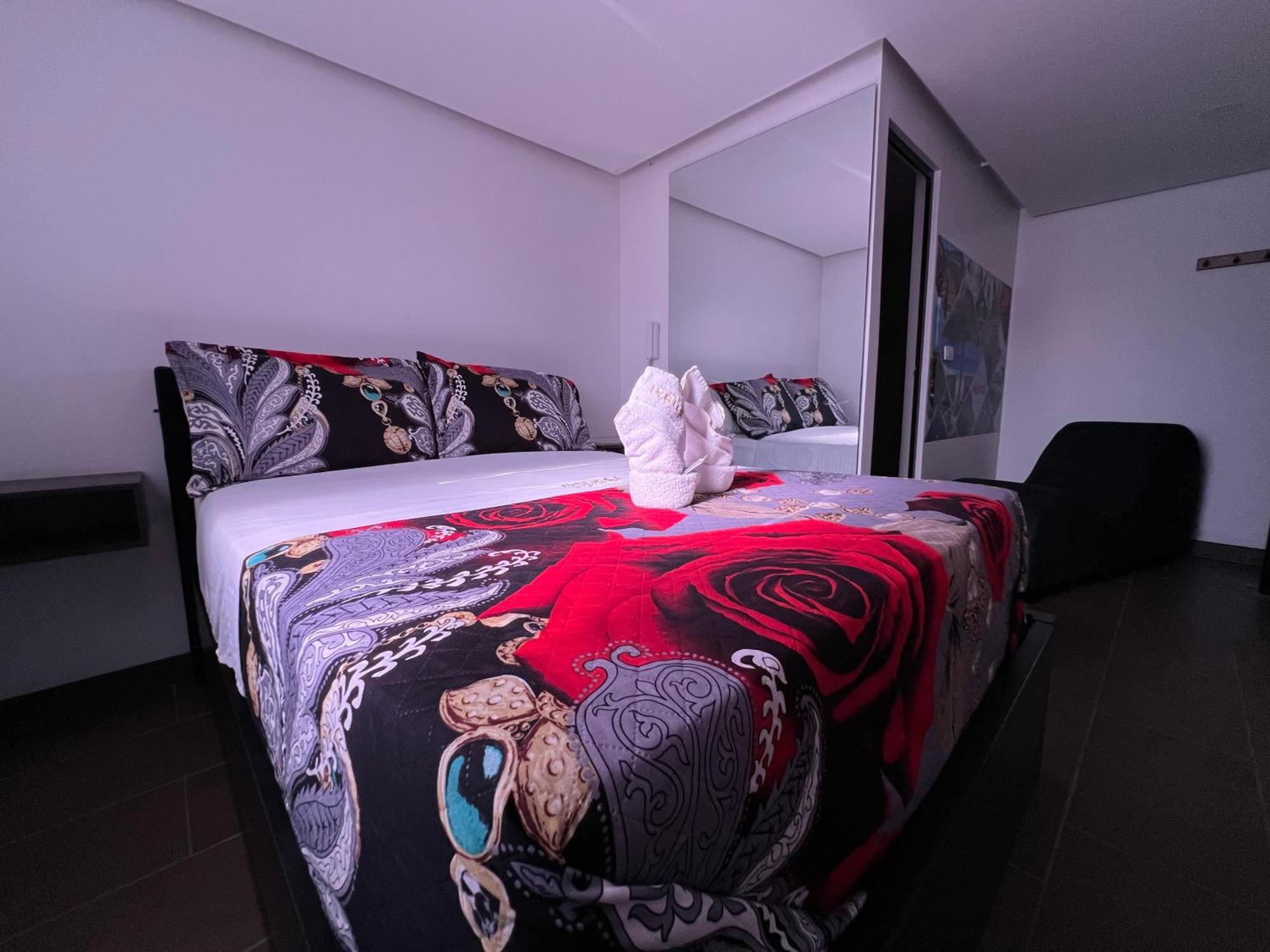 בוגוטה Dubai Vip Motel מראה חיצוני תמונה